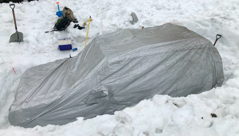 Illustration for article titled A Tesla Engineer's Jeep Ended Up Under 10 Feet of Snow for Months and It's Still There